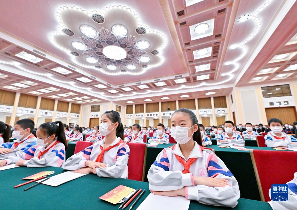 
江苏省人民医院黄牛代挂号电话票贩子号贩子网上预约挂号,住院检查加快,喜迎二十大｜用青春的能动力和创造力激荡起民族复兴的澎湃春潮——青年学生奋力谱写新时代青春之歌