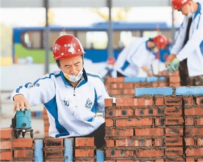 
南方医科大学南方医院黄牛代挂号电话票贩子号贩子网上预约挂号,住院检查加快,中国加快建设高技能人才队伍（锐财经）