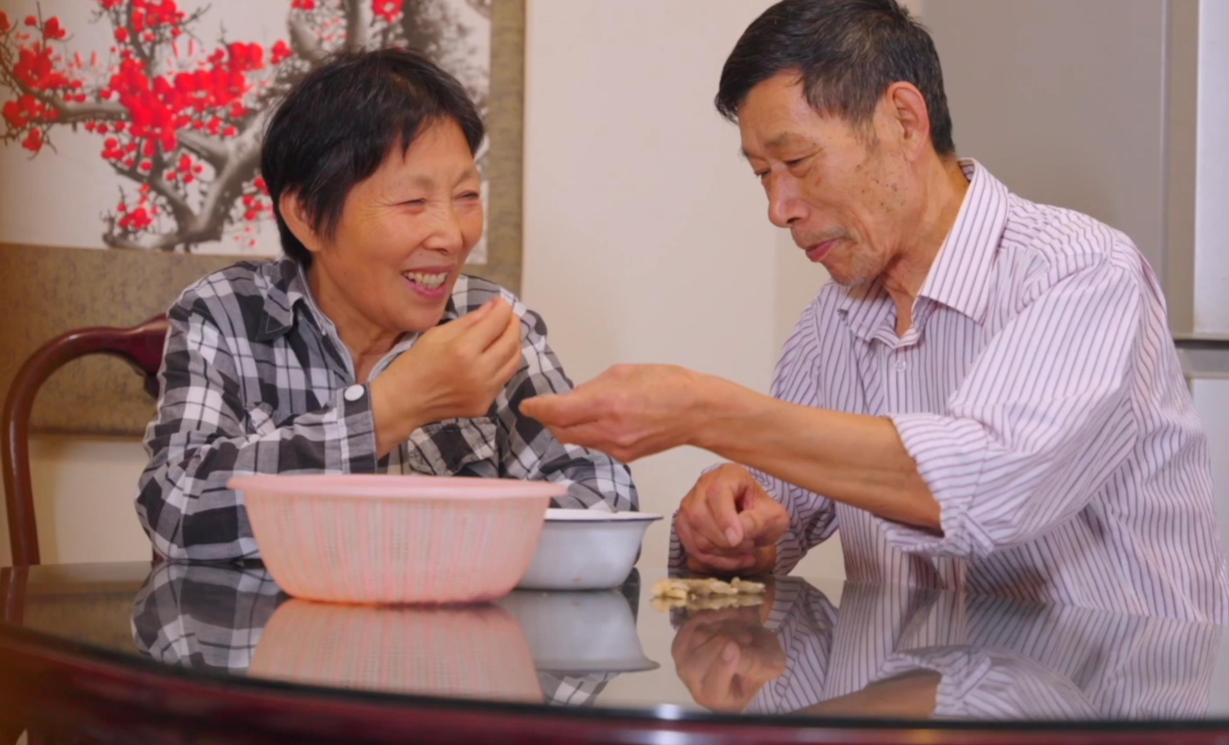 
南京儿童医院黄牛代挂号电话票贩子号贩子网上预约挂号,住院检查加快,外国人眼里的这十年⑤｜江苏南通武定苑：小区适老化改造，中国式颐养照护