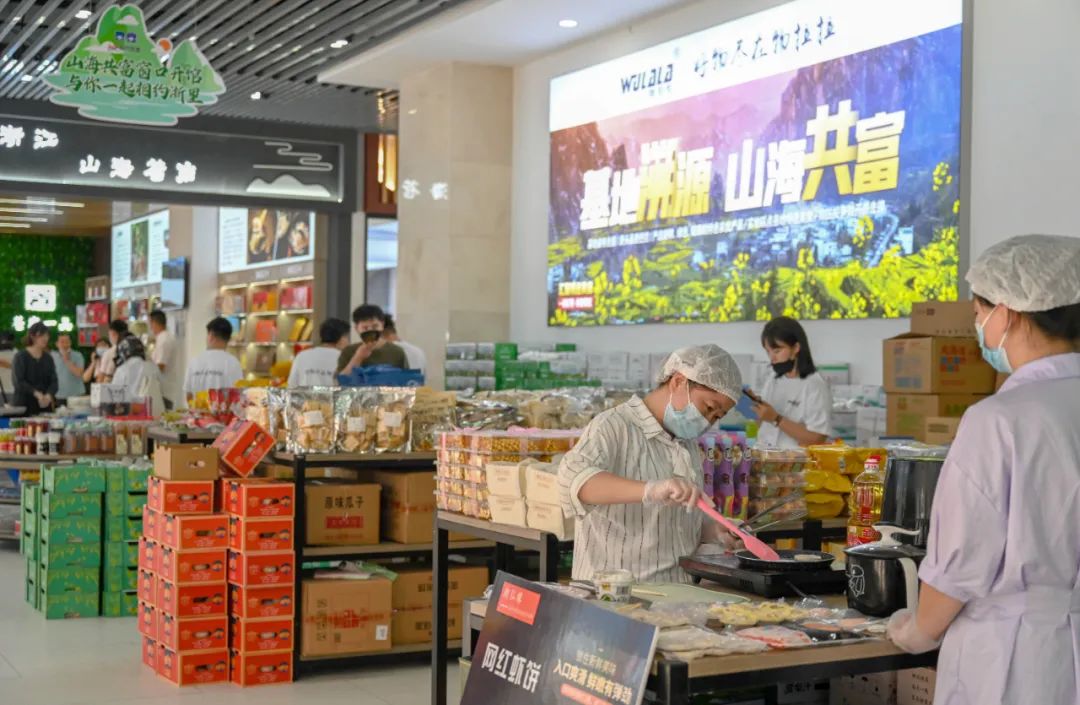 
南京军区总医院黄牛代挂号电话票贩子号贩子网上预约挂号,住院检查加快,为什么共同富裕等不得也急不得