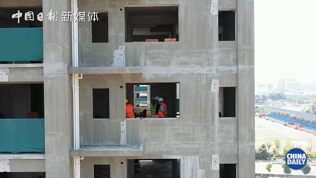 
上海胸科医院黄牛代挂号电话票贩子号贩子网上预约挂号,住院检查加快,泥瓦匠里的“天花板”！这个农民工靠砌墙走进人民大会堂