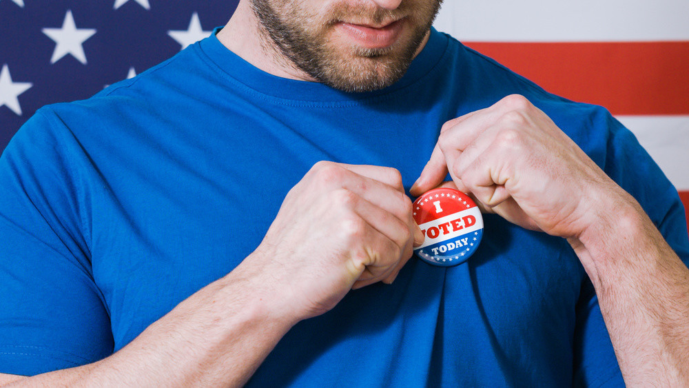 
北京大学人民医院黄牛代挂号电话票贩子号贩子网上预约挂号,住院检查加快,最新调查：43%美国选民担心会在投票站遭到威胁恐吓