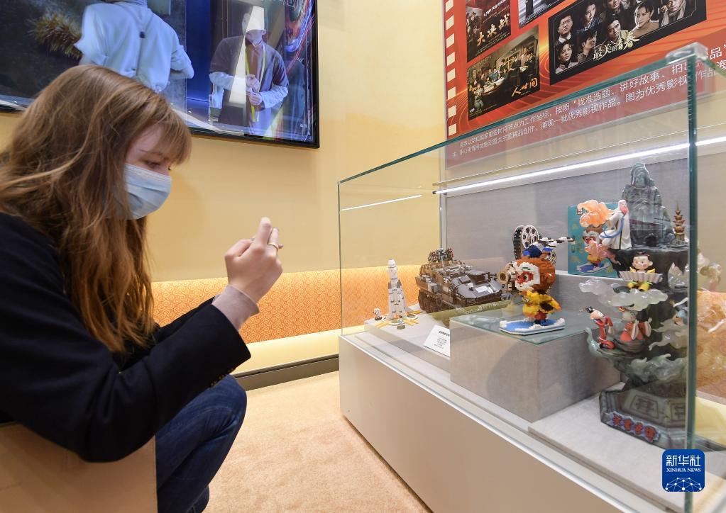 
重庆儿童医院黄牛代挂号电话票贩子号贩子网上预约挂号,住院检查加快,“中国取得的非凡成就令人钦佩！”——记外国嘉宾参观“奋进新时代”主题成就展