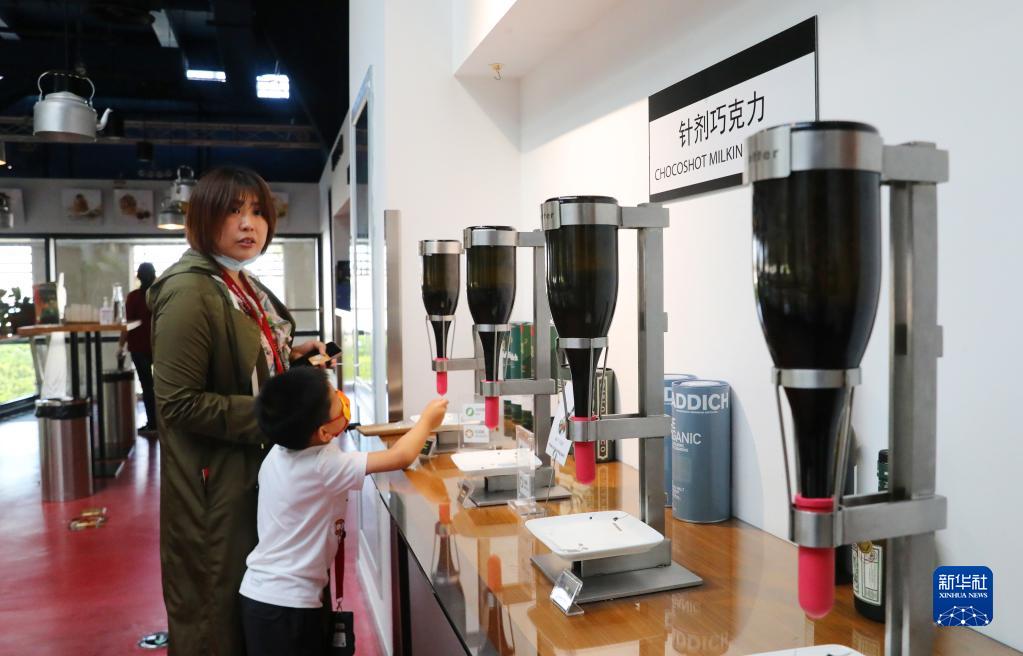 
广州肿瘤医院黄牛代挂号电话票贩子号贩子网上预约挂号,住院检查加快,探访进博企业：奥地利珍得巧克力