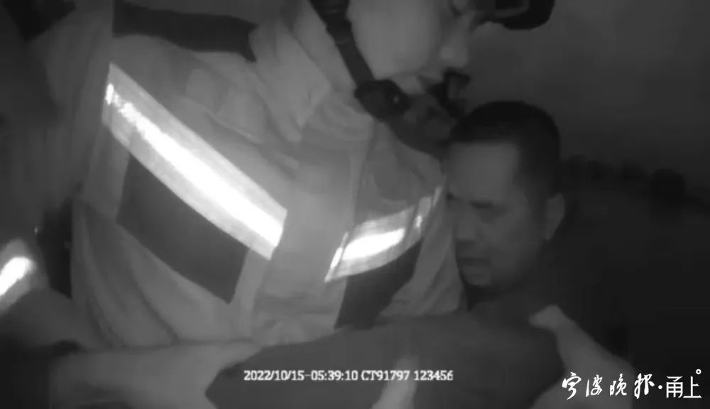 
北京肿瘤医院黄牛代挂号电话票贩子号贩子网上预约挂号,住院检查加快,“毕竟是一条人命啊！”出租车司机两次跳湖救人，自己却住进医院