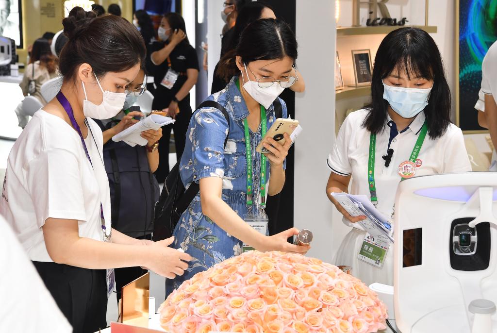 
广州市妇女儿童医疗中心黄牛代挂号电话票贩子号贩子网上预约挂号,住院检查加快,新华全媒+｜三季度增速转正 消费市场总体稳定恢复