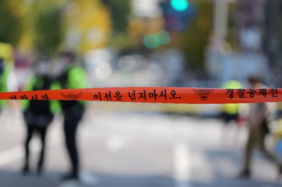 
北医六院黄牛代挂号电话票贩子号贩子网上预约挂号,住院检查加快,全球连线 | “有人在狭窄的下坡路跌倒，但后面的人潮依旧向前移动”――当事者回忆韩国首尔踩踏事故