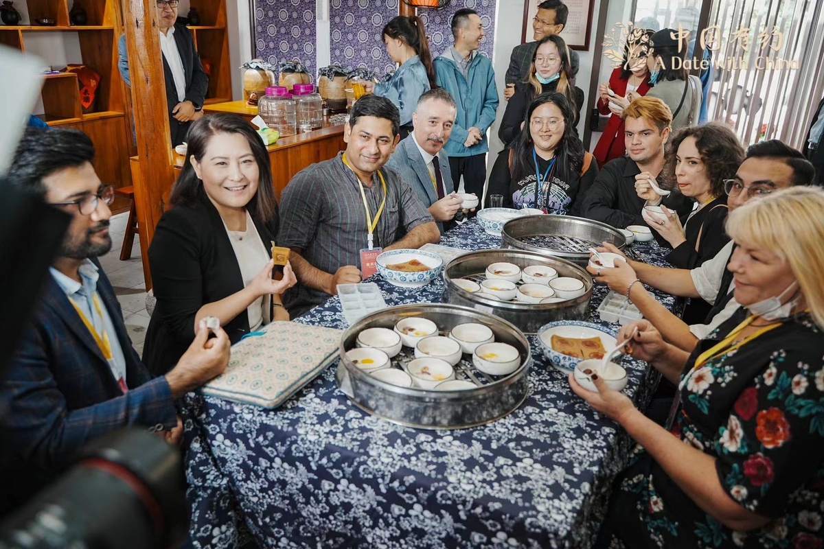 
广州各大医院黄牛代挂号电话票贩子号贩子网上预约挂号,住院检查加快,【2022中国有约】勾勒幸福画卷、品味甘甜生活，当老外遇见嘉兴海盐民俗文化之美