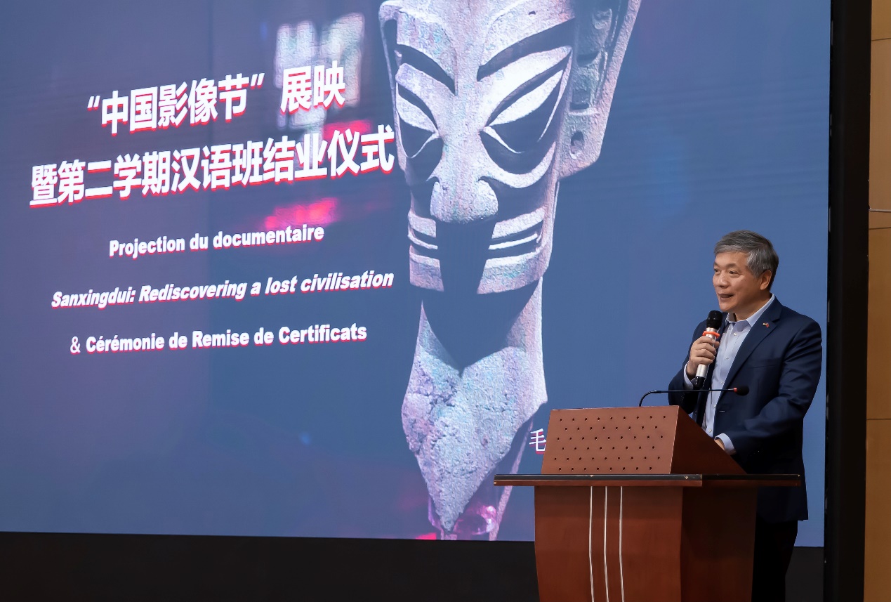 
首都医科大学附属北京同仁医院黄牛代挂号电话票贩子号贩子网上预约挂号,住院检查加快,毛里求斯中国文化中心举办“中国影像节”展映活动暨汉语班结业典礼