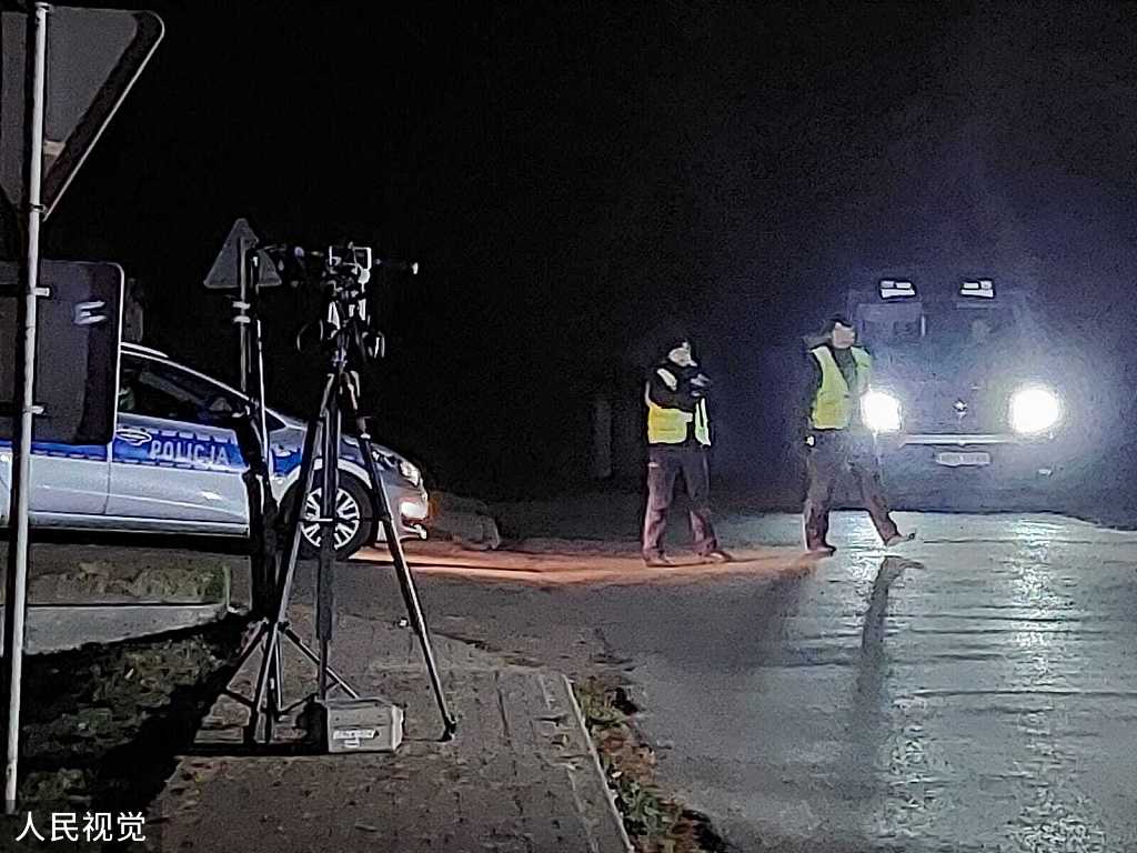 
广州各大医院黄牛代挂号电话票贩子号贩子网上预约挂号,住院检查加快,乌官员：要求立即进入爆炸现场！波兰总统：需先获批准