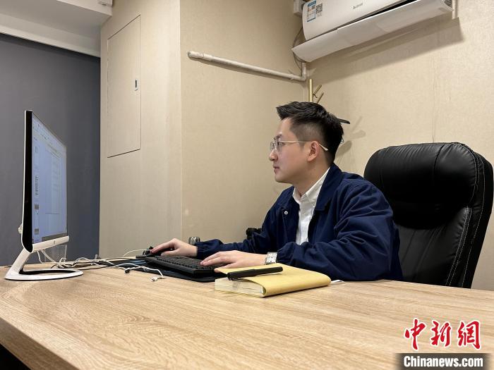 
天津各大医院黄牛代挂号电话票贩子号贩子网上预约挂号,住院检查加快,香港青年大湾区的电影梦：用镜头记录时光