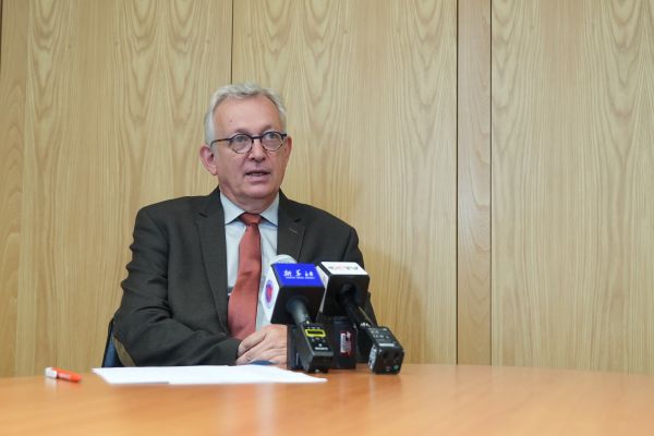 
北大第一医院黄牛代挂号电话票贩子号贩子网上预约挂号,住院检查加快,法共全国委员会主席洛朗：中国找到适合国情的发展道路