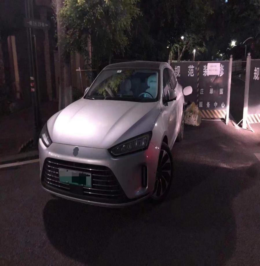 
上海各大医院黄牛代挂号电话票贩子号贩子网上预约挂号,住院检查加快,微光故事 | 一碗蛋炒饭、一床铺盖、一场陪护……这些战疫场景温暖你我他