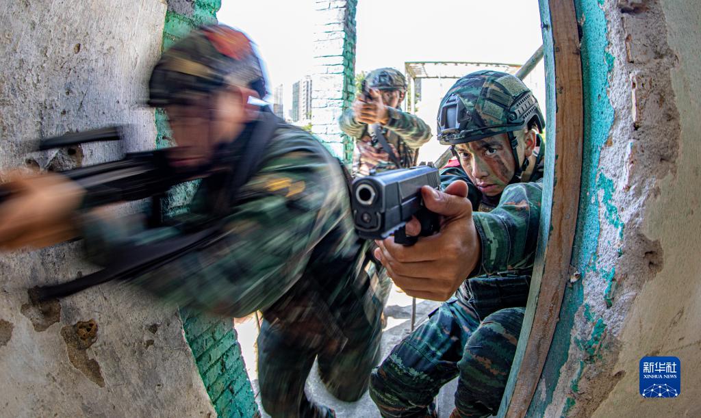 
北京积水潭医院黄牛代挂号电话票贩子号贩子网上预约挂号,住院检查加快,始终做党和人民完全可以信赖的英雄军队——解放军和武警部队认真学习、深刻领会党的二十大精神