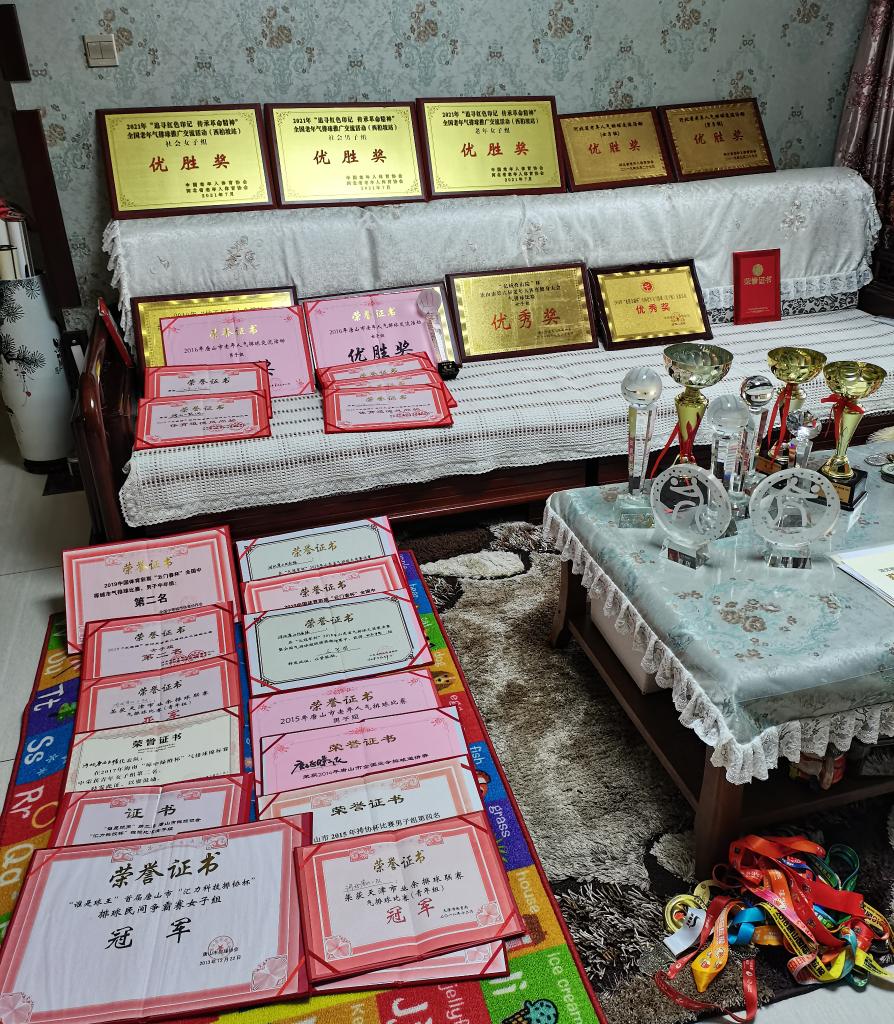 
重庆儿童医院黄牛代挂号电话票贩子号贩子网上预约挂号,住院检查加快,追光｜半个世纪追梦排球 这位教练仍马不停蹄