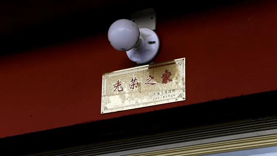 
北医六院黄牛代挂号电话票贩子号贩子网上预约挂号,住院检查加快,退伍老兵离世后，锁在木匣子里的“秘密”被发现了