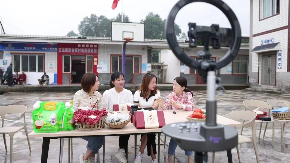 
沈阳各大医院黄牛代挂号电话票贩子号贩子网上预约挂号,住院检查加快,重庆綦江：老盐菜迎来乡村振兴新机遇