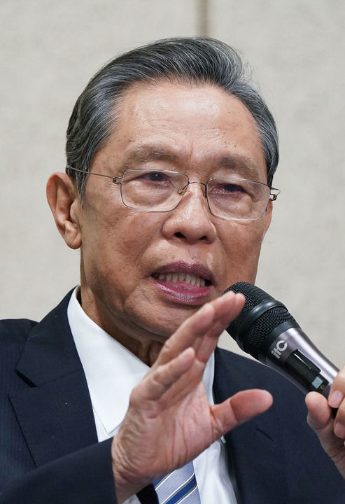 
北医六院黄牛代挂号电话票贩子号贩子网上预约挂号,住院检查加快,钟南山院士解答防疫新阶段百姓关切点：发热是否上医院？感染新冠怎么办？