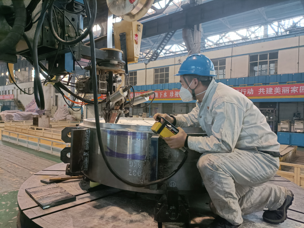 
重庆儿童医院黄牛代挂号电话票贩子号贩子网上预约挂号,住院检查加快,奋斗者·正青春丨孙柏慧：焊光点亮奋斗的青春