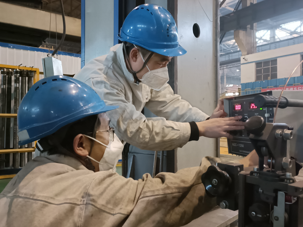 
重庆儿童医院黄牛代挂号电话票贩子号贩子网上预约挂号,住院检查加快,奋斗者·正青春丨孙柏慧：焊光点亮奋斗的青春