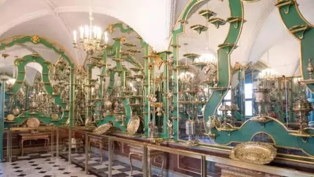 
首都医科大学附属儿童医院黄牛代挂号电话票贩子号贩子网上预约挂号,住院检查加快,德警方追回“德累斯顿大劫案”31件珍宝，总价值高达1.13亿欧元