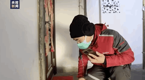 南京明基医院黄牛代挂号电话票贩子号贩子网上预约挂号,住院检查加快,送出上百个包裹!记录快递小哥的一天→