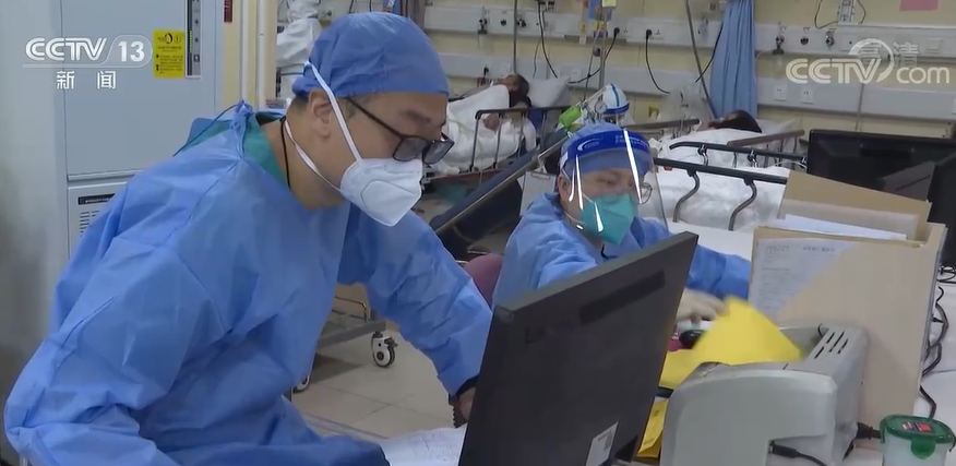 
天津肿瘤医院黄牛代挂号电话票贩子号贩子网上预约挂号,住院检查加快,专家呼吁将救治资源更多留给老年人等重点人群