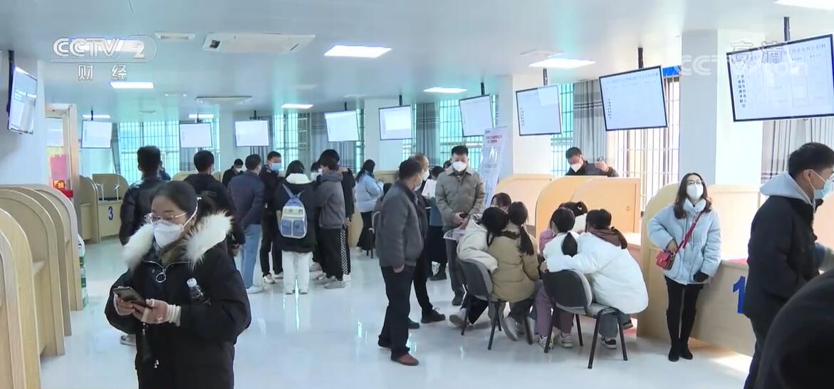 
北京阜外医院黄牛代挂号电话票贩子号贩子网上预约挂号,住院检查加快,保障企业用工需求 广东开启“逆向”招工