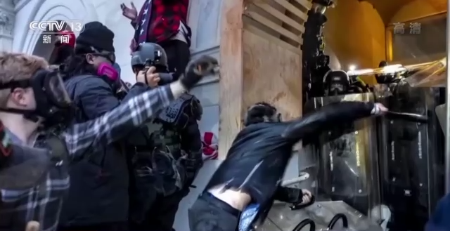 上海中山医院黄牛代挂号电话票贩子号贩子网上预约挂号,住院检查加快,世界周刊丨美国国会山骚乱“终章”