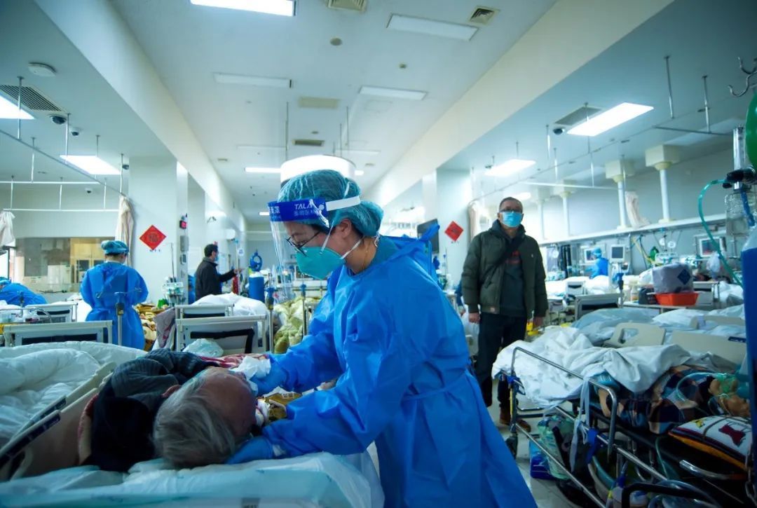 
西安市儿童医院黄牛代挂号电话票贩子号贩子网上预约挂号,住院检查加快,瑞金医院白衣战士：这是一场硬仗，但相信我们一定会赢！