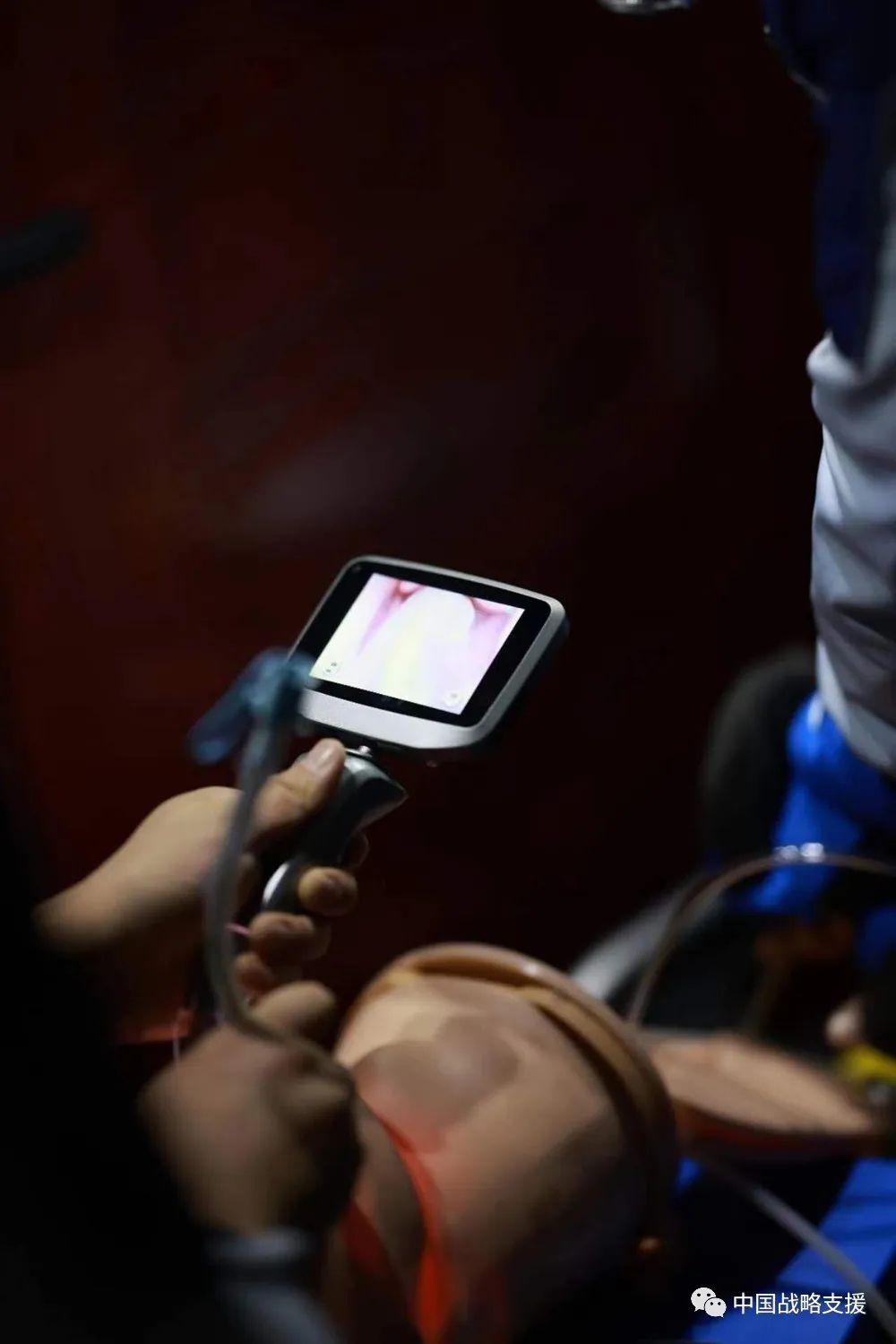 
上海仁济医院黄牛代挂号电话票贩子号贩子网上预约挂号,住院检查加快,航天新征程｜备战备勤八个月 神舟医疗救护队准备好了！