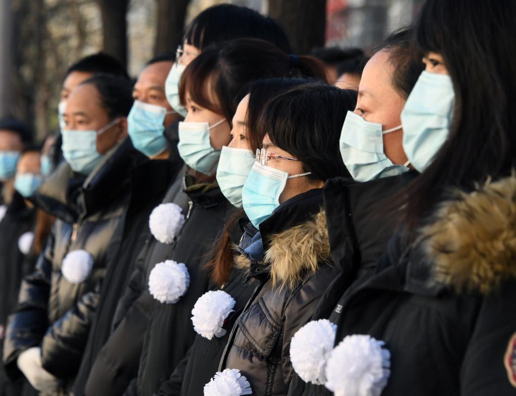 
空军特色医学中心黄牛代挂号电话票贩子号贩子网上预约挂号,住院检查加快,送别江泽民同志