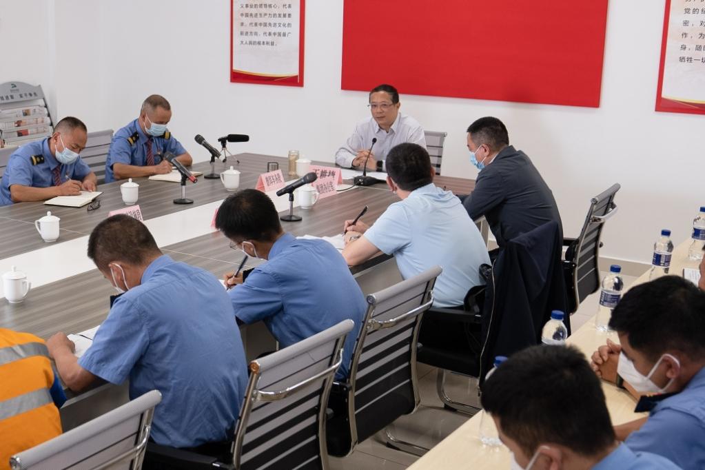 
北京人民医院黄牛代挂号电话票贩子号贩子网上预约挂号,住院检查加快,新时代新征程新伟业｜中老铁路磨憨站来了“流动课堂”