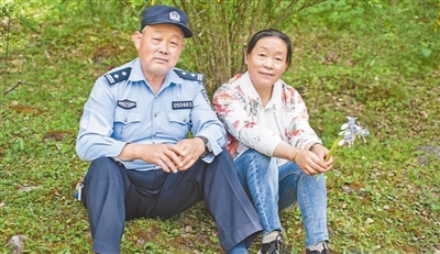 
北京大学肿瘤医院黄牛挂号电话,住院检查加快“舍不得这里的乡亲”（新时代·面孔）