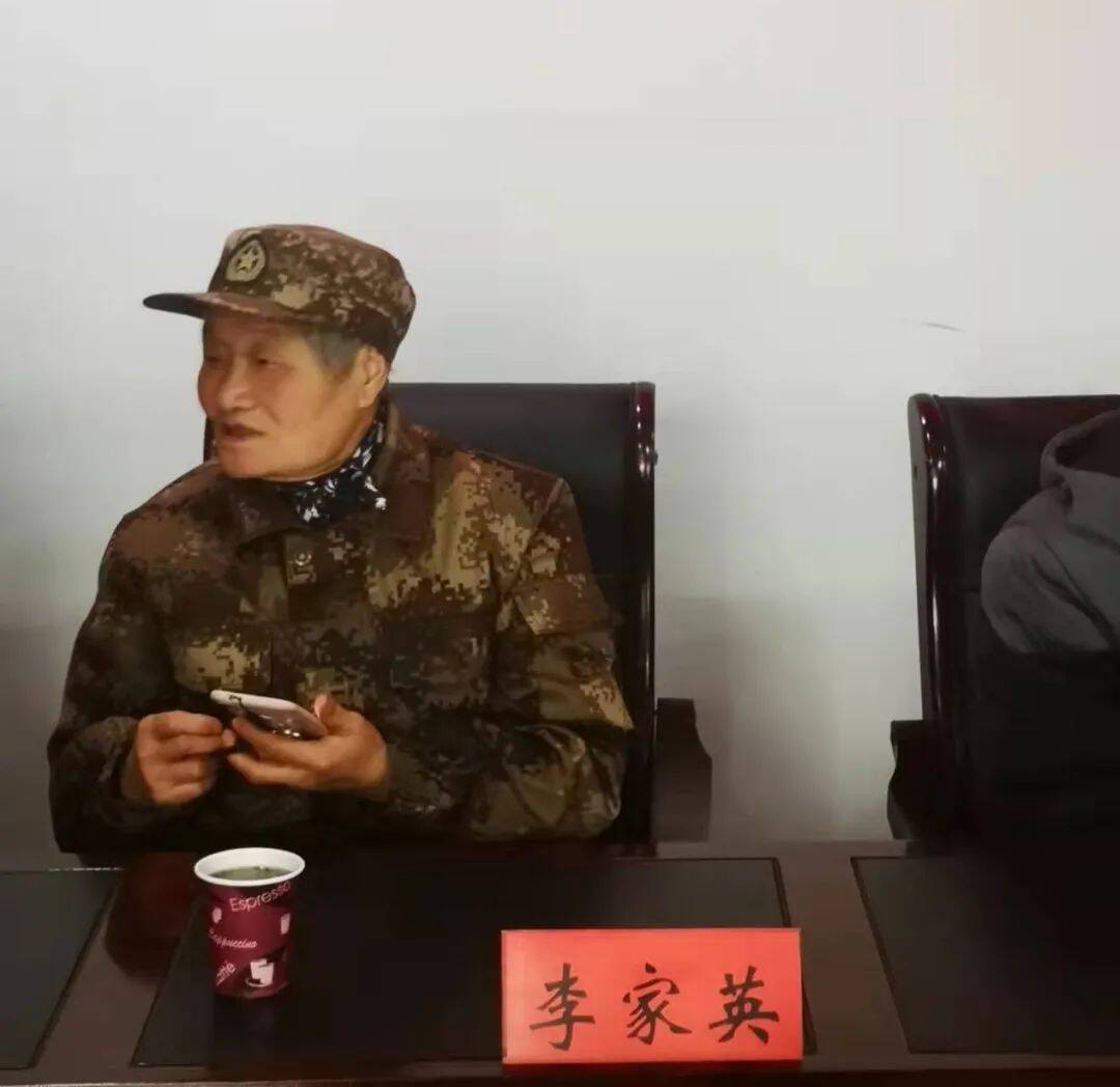 
代挂姜玉武的号黄牛代挂号电话票贩子号贩子网上预约挂号,住院检查加快,英雄回家｜为烈士画像：穿越时空的“相见”
