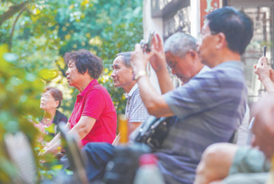 
杭州市七医院黄牛代挂号电话票贩子号贩子网上预约挂号,住院检查加快,34年坚持在基层演出（艺近人和）