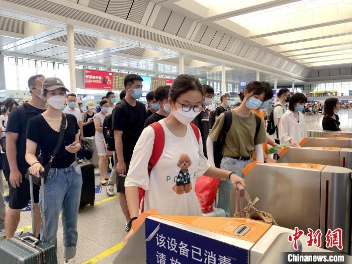
北京积水潭医院黄牛票贩子代挂号,住院检查加快中秋国庆能出游返乡吗？多地明确了！