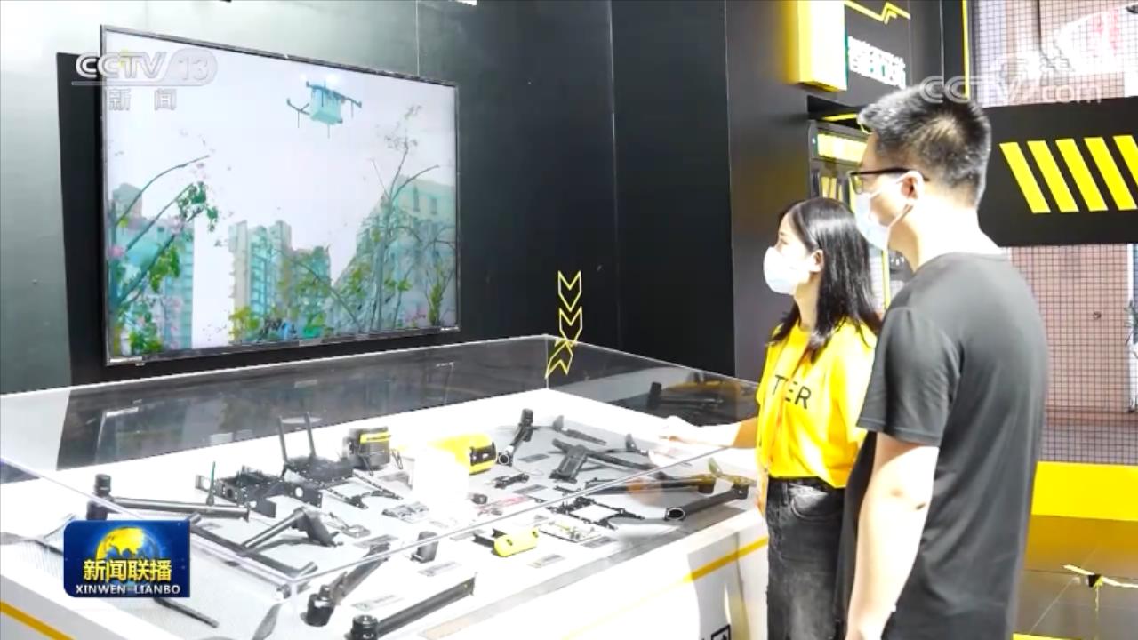 
首都医科大学附属北京同仁医院黄牛跑腿挂号,住院检查加快“黑科技”集中亮相 为服务贸易注入新动力