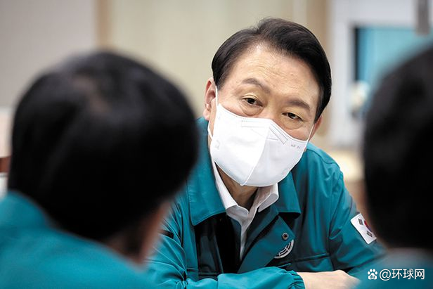 
首都医科大学附宣武医院黄牛票贩子代挂号,住院检查加快吸取教训了？韩媒：为应对超强台风，尹锡悦上任来首次通宵加班
