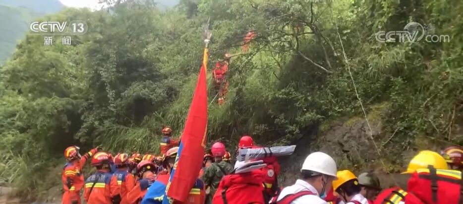 
北京安定医院黄牛网上预约挂号,住院检查加快保障有力 直升机救援为安置点群众搭建起“生命”通道