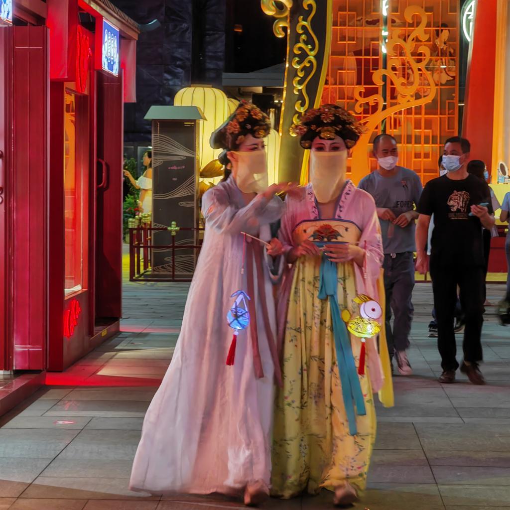 
成都华西医院黄牛网上预约挂号,住院检查加快在古都西安，感受中秋之美
