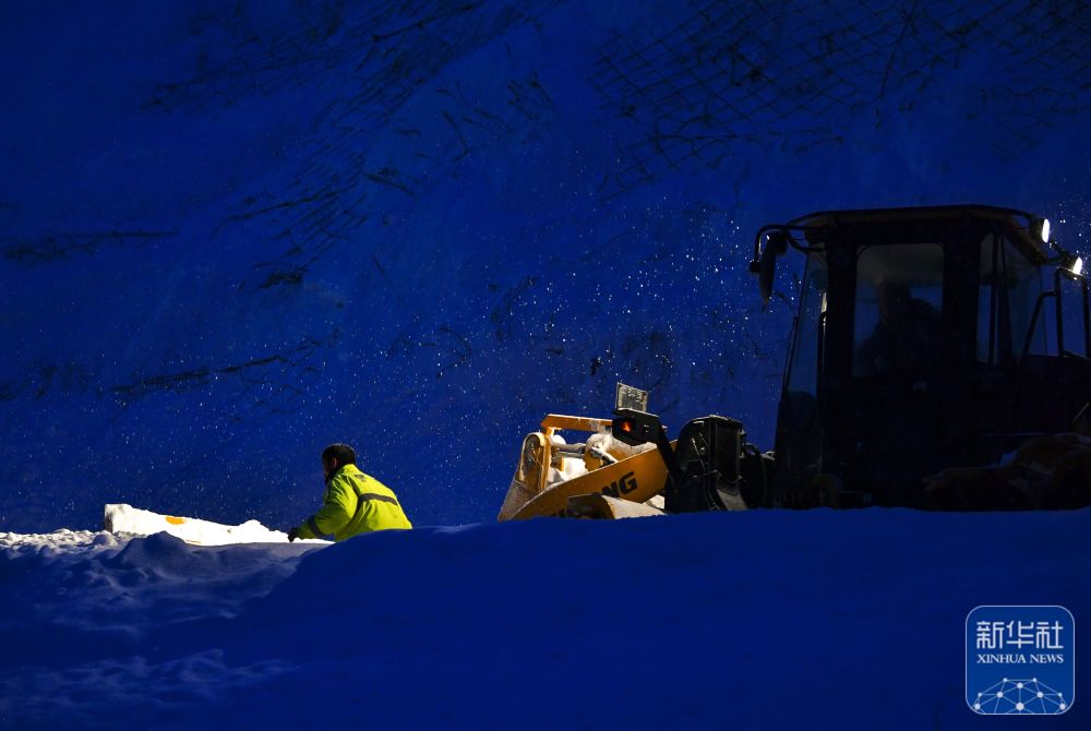 
中山一院黄牛代挂号电话票贩子号贩子网上预约挂号,住院检查加快,新华全媒+|“荧光绿”温暖山村风雪路