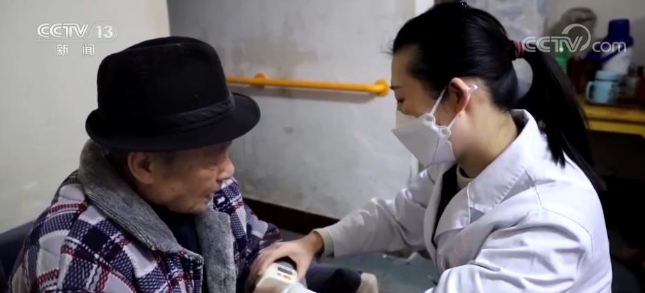 
北京安贞医院黄牛代挂号电话票贩子号贩子网上预约挂号,住院检查加快,夯实基层医疗救治网底 全力保障居民健康