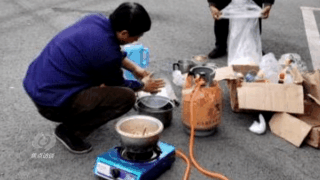 
成都华西医院黄牛代挂号电话票贩子号贩子网上预约挂号,住院检查加快,焦点访谈丨安全重于泰山