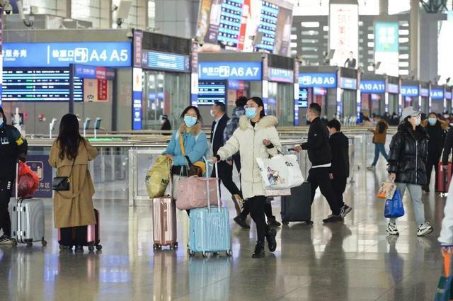 
北医三院黄牛代挂号电话票贩子号贩子网上预约挂号,住院检查加快,春节回家，“阳过”可以摘口罩吗？防护怎么做？一文了解→