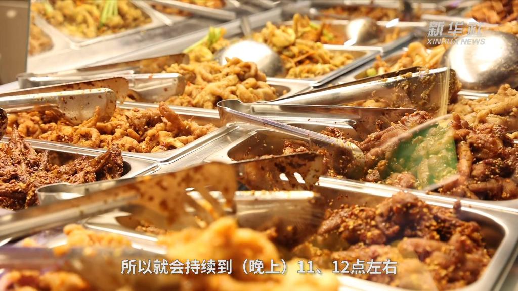 
上海各大医院黄牛代挂号电话票贩子号贩子网上预约挂号,住院检查加快,新华全媒+丨云南昆明：南强街巷烟火气升腾 年味渐浓