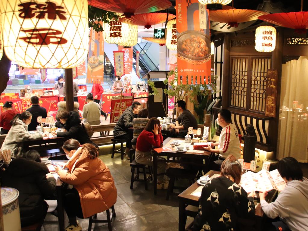 
博爱医院黄牛代挂号电话票贩子号贩子网上预约挂号,住院检查加快,新春走基层｜“烟火气”回升 “年味儿”渐浓——河北多地餐饮市场见闻