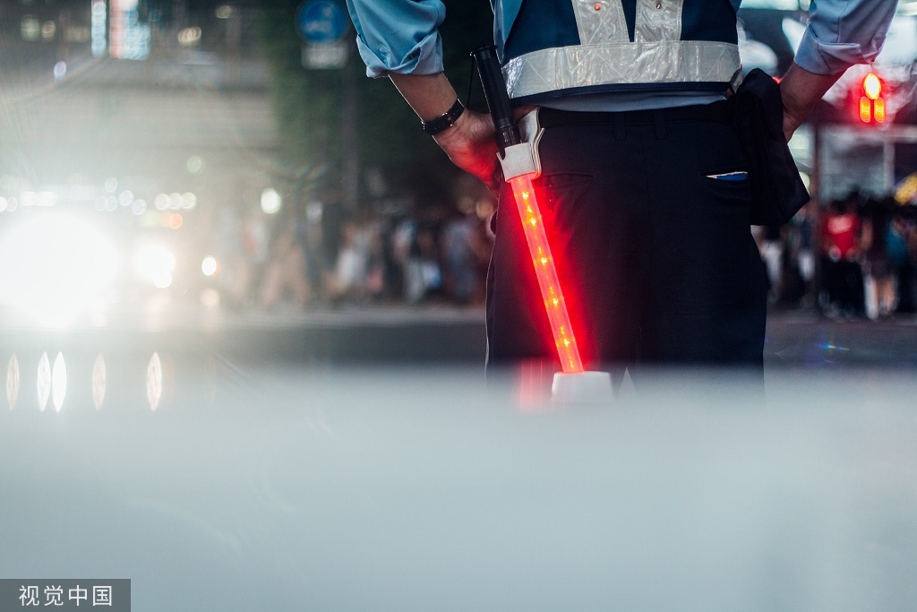 
北医六院黄牛代挂号电话票贩子号贩子网上预约挂号,住院检查加快,交通事故多发，日本警察呼吁人们不要在马路上睡觉