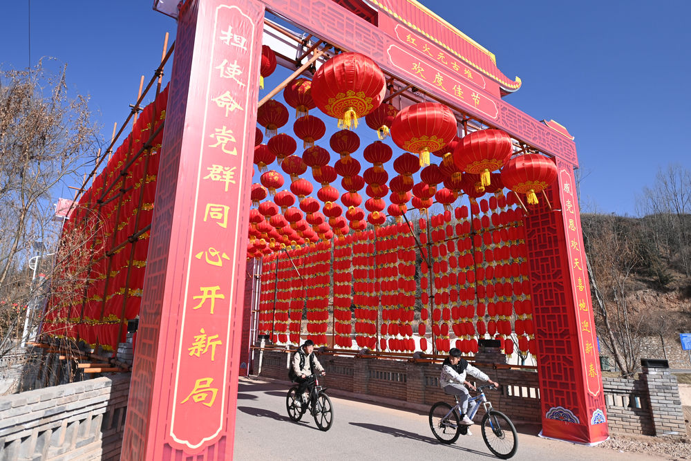 
北京朝阳医院黄牛代挂号电话票贩子号贩子网上预约挂号,住院检查加快,新春走基层｜“元古堆就像‘小兰州’！”