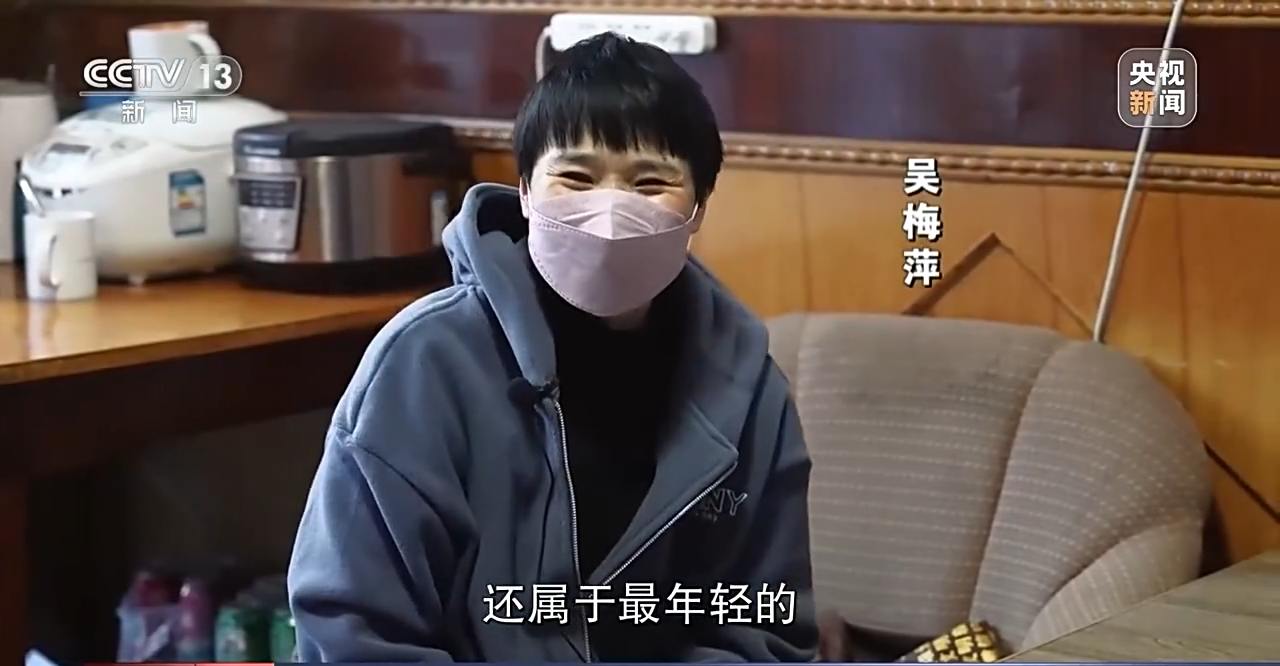 
北京协和医院黄牛代挂号电话票贩子号贩子网上预约挂号,住院检查加快,年货快运不停速 年货安全无隐患